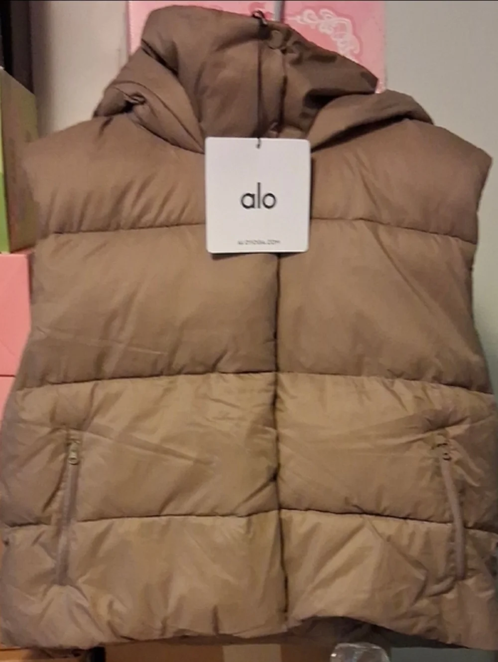 ALO Yoga Puffer Vest in Brown